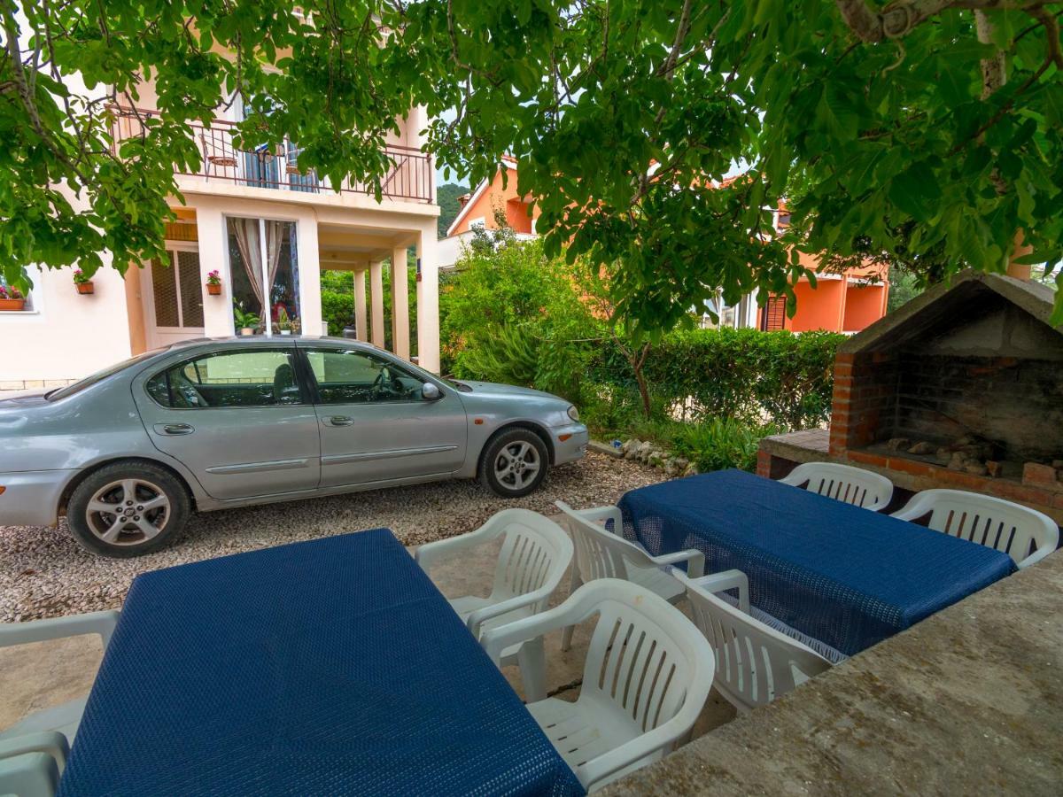 689 Banjol Exterior foto