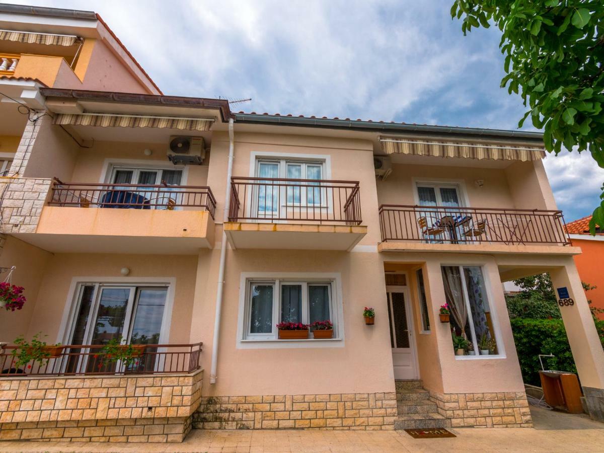 689 Banjol Exterior foto